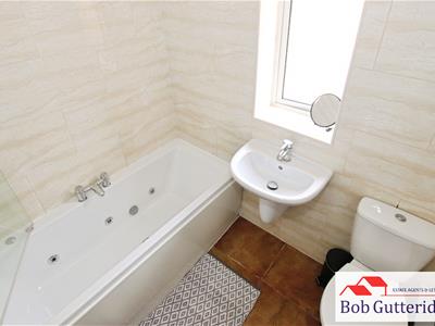 FIRST FLOOR FULLY TILED BATHROOM